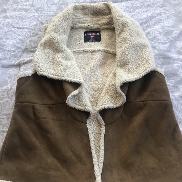 Jackets & Blazers - Echo vest